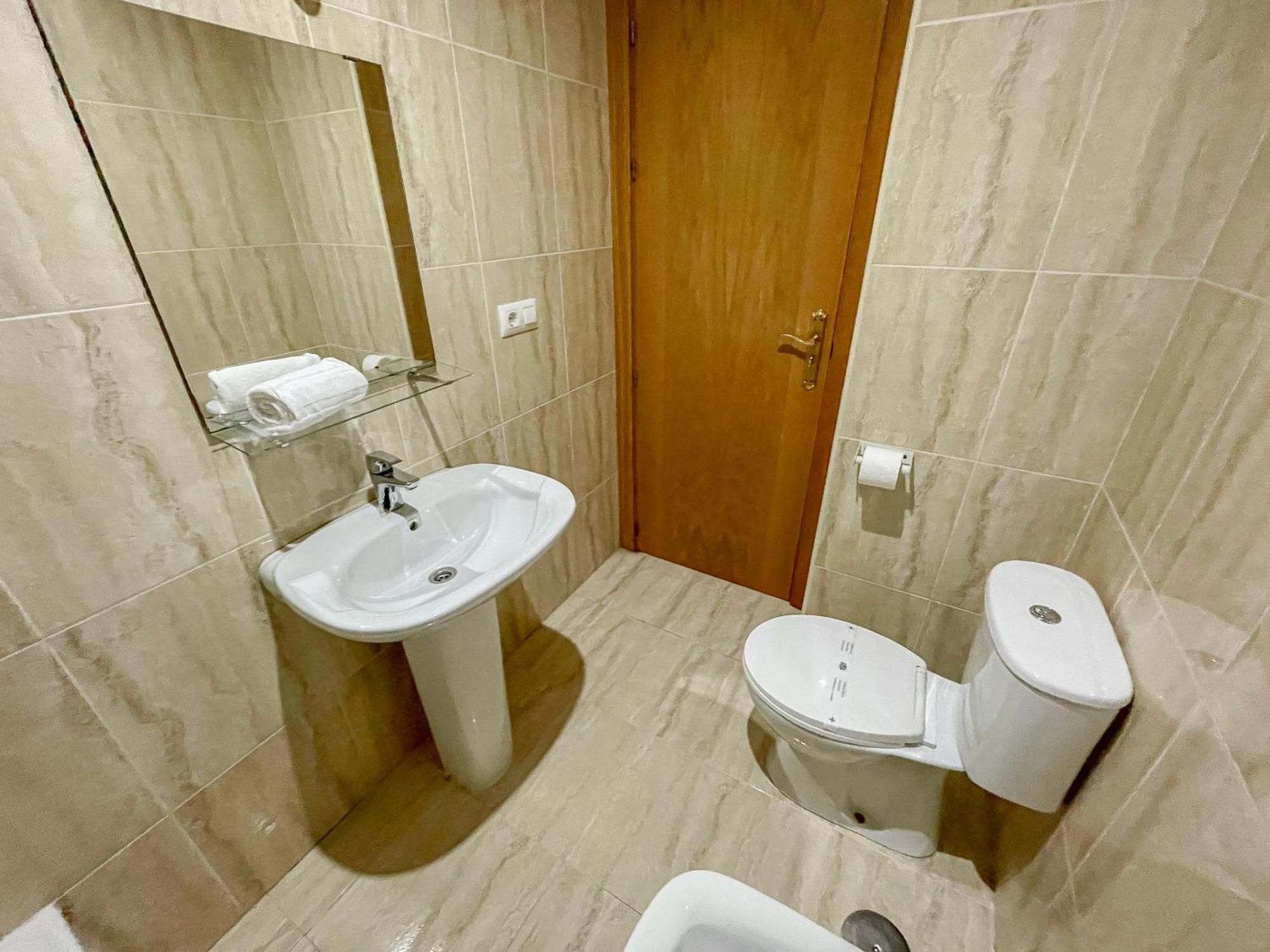 Apartamentos Ares 3000 מראה חיצוני תמונה